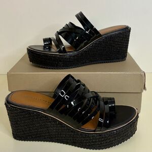 NWT Donald Pilsner Black ITHACA Wedge Sandals 8.5